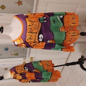 4/$80 Halloween Top - Size 3XL (US18)